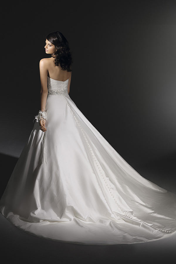 Court Train Satin Ivory Wedding Gown - Click Image to Close
